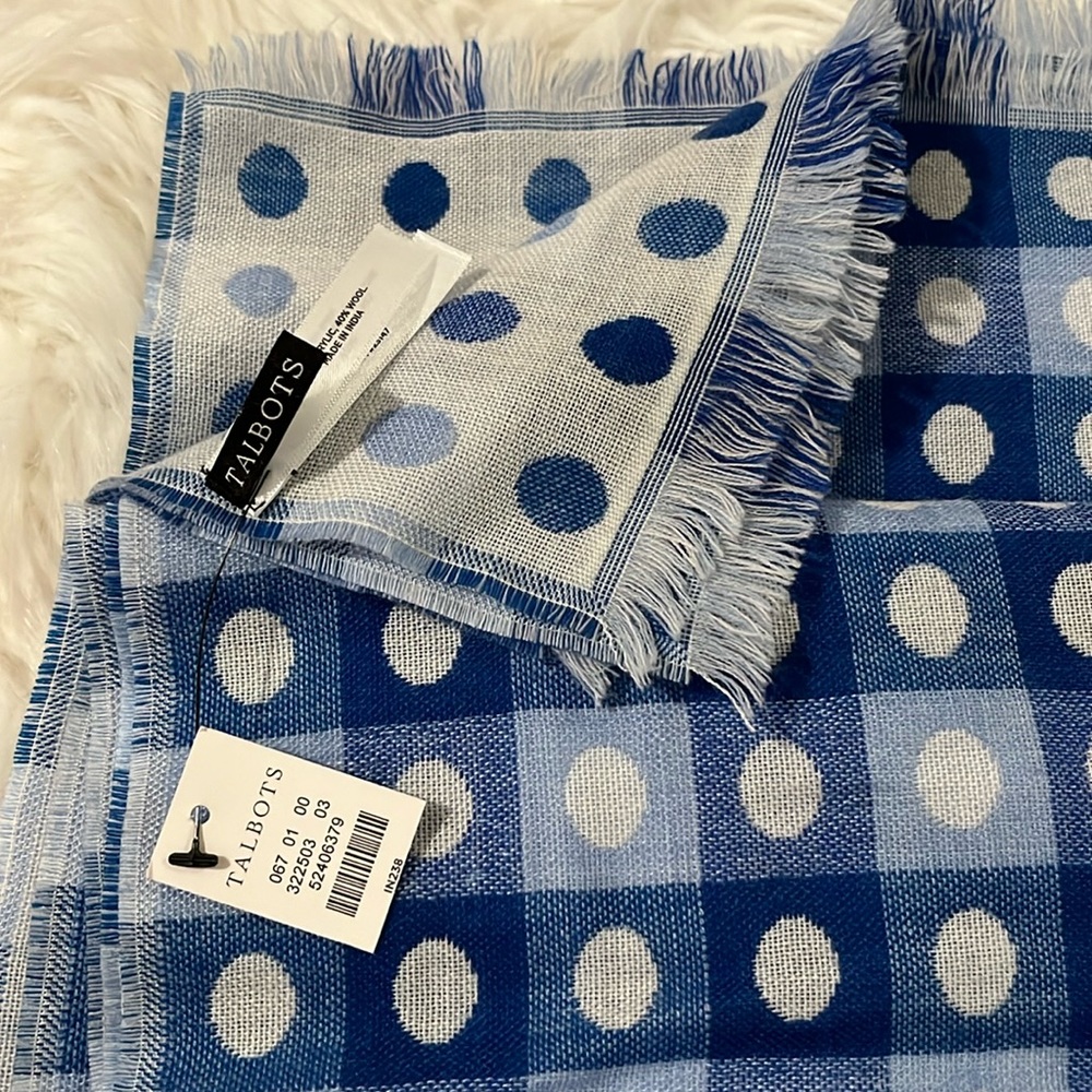 Talbots Oblong Scarf - Picture 2 of 4